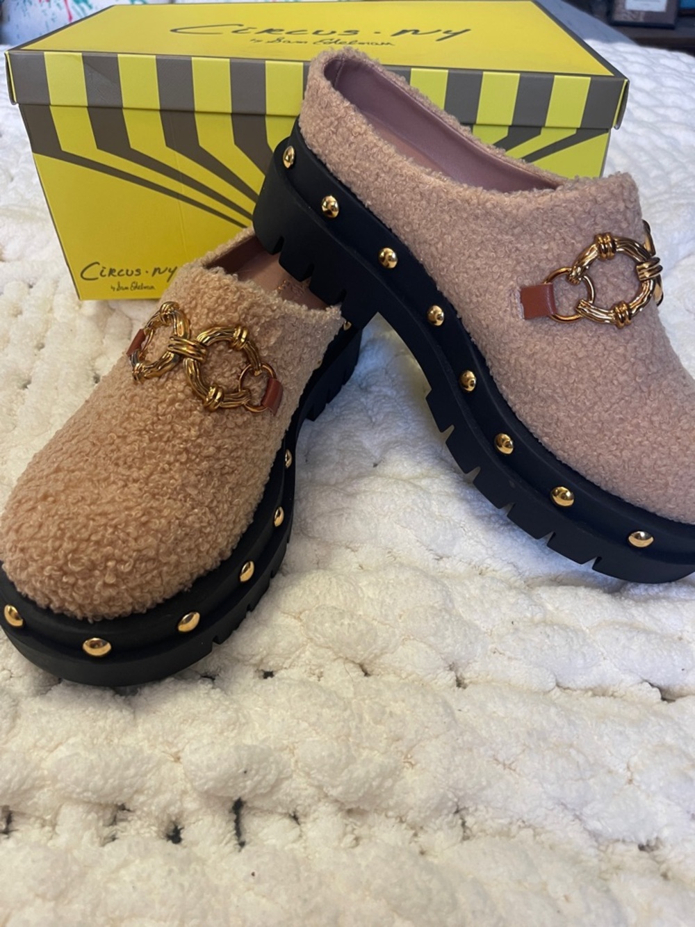 Circus by Sam Edelman size 7.5 New never worn. Teddy Shearling Mule - Beige